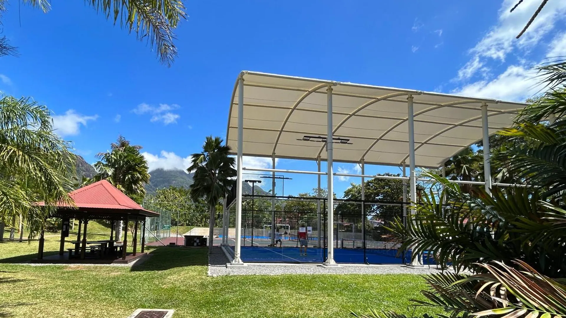 Apartament Eden Island