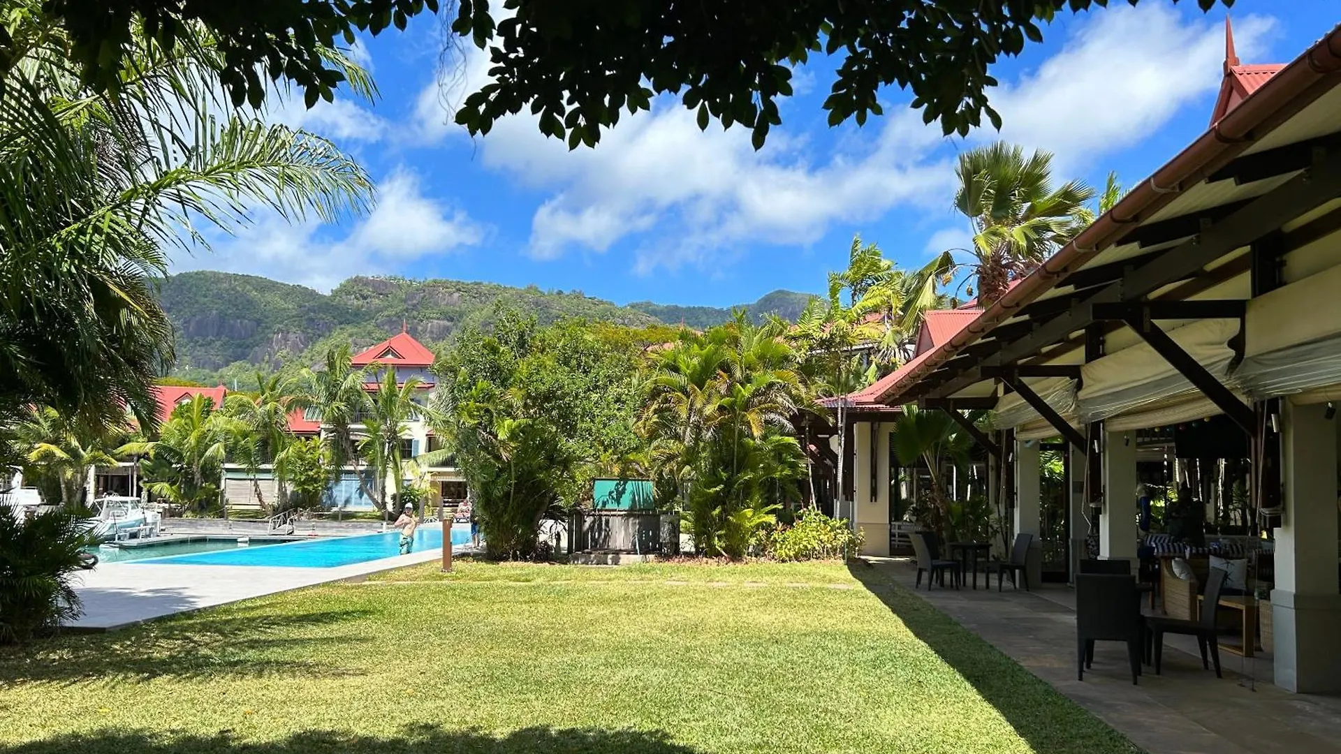 Apartament Eden Island